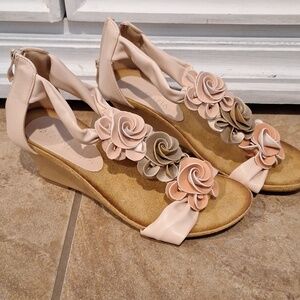 NEW Patrizia Harlequin Flora sandals, 37 6.5-7